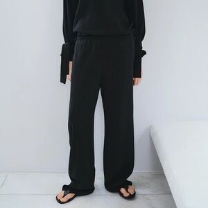 Zara Black Flowy Pants